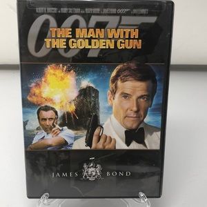 James Bond 007 - (Roger Moore) The Man With the Golden Gun DVD PG